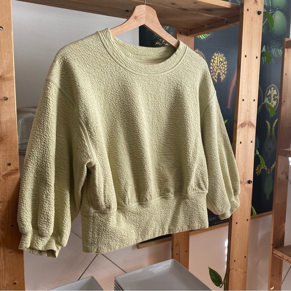 Lululemon Dew Green Textured Crewneck Pullover Sweatshirt 4 - Picture 8 of 15
